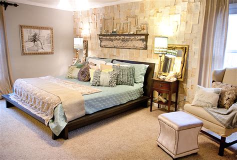 When square footage is at a premium, it can feel as if you have only so many room layouts and furniture pieces to. Master Bedroom Decorating Ideas Pinterest - Decor Ideas