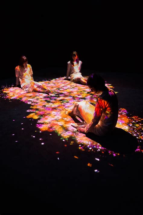 Immersive Exhibition By Tokyos Teamlab Blends Realities Installation