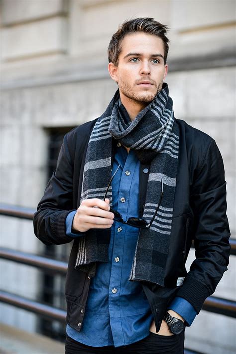Men: Stylish Looks For Wearing Scarves | Divine Style