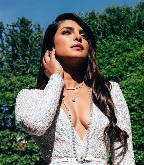 priyanka chopra redefines sexy looks absolutely hot and stunning see these pics news18