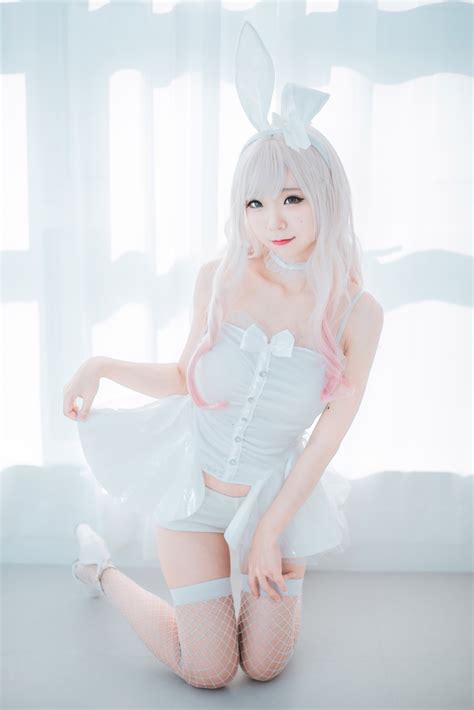 hattie へティ 헤티 on twitter ホワイトバニー🤍🐰 white bunny tier2 of this month ´꒳` more pic t