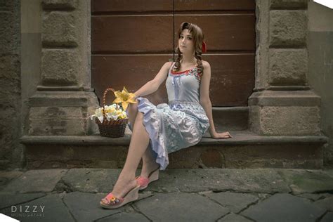 Aerith Gainsborough From Final Fantasy VII Crisis Core Daily Cosplay