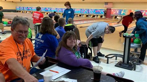 Talent To Spare Muscatine Special Olympics Competes In District