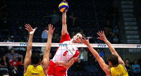How Professional Volleyball Players Improve Their Hitting Volleycountry