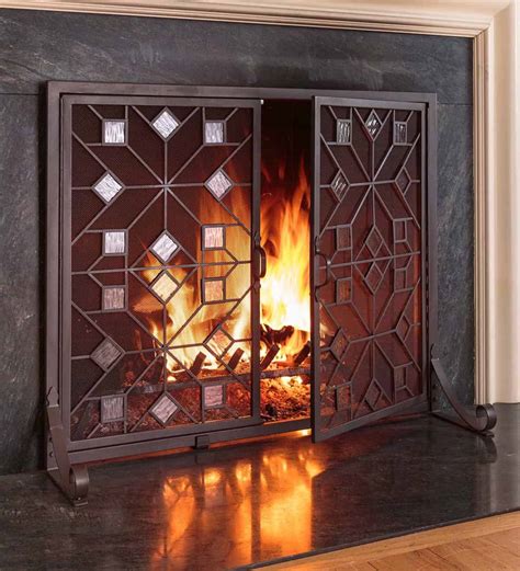 Small American Star Fireplace Fire Screen With Glass Accents And Doors