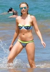 Katrina Bowden Wearing A Bikini In Maui The Drunken Stepforum A Place To Discuss