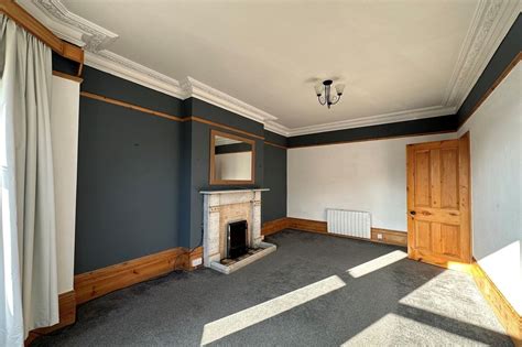 Flat To Rent In Kingsnorth Gardensfolkestone Miles And Barr