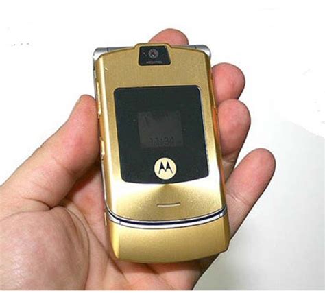 Motorola Razr V3 100 Unlocked Cellular Phone Gsm 2016