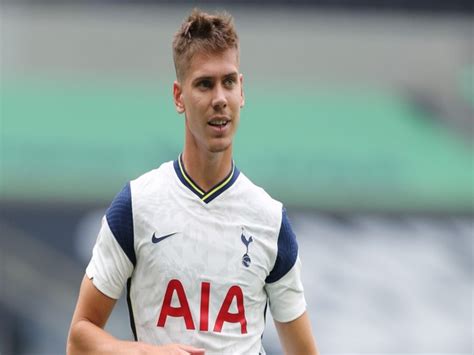 Game number in starting lineups: Juan Foyth signs new contract with Tottenham, joins Villarreal on loan - ZEE5 News