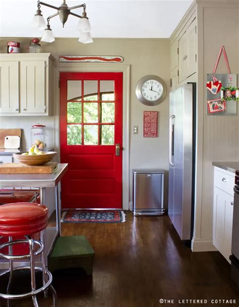Love The Retro Red Door In The Kitchen Lots Of Other Great Paint Color
