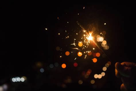 How To Photograph Sparkler Light Writing