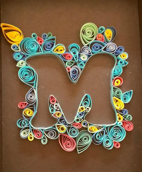 In this video you can find the tutorial of letter mto download the template, please visit www.senaruna.comfor more tutorial videos don't forget to. Letter M (With images) | Paper quilling, Lettering, Quilling