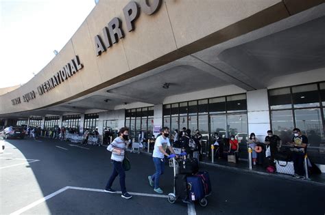 كود مطار مانيلا الفلبين المسافرون
