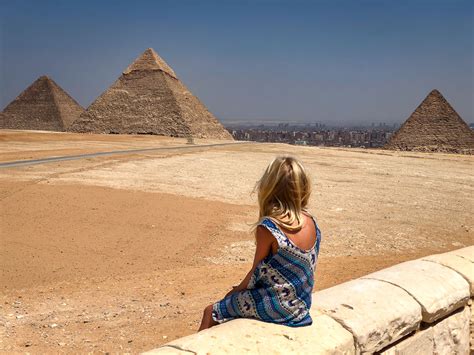 A Complete Guide For Visiting The Pyramids Of Giza