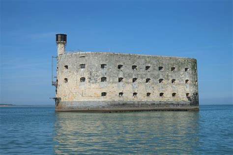 The Unusual History Of Fort Boyard How It Works