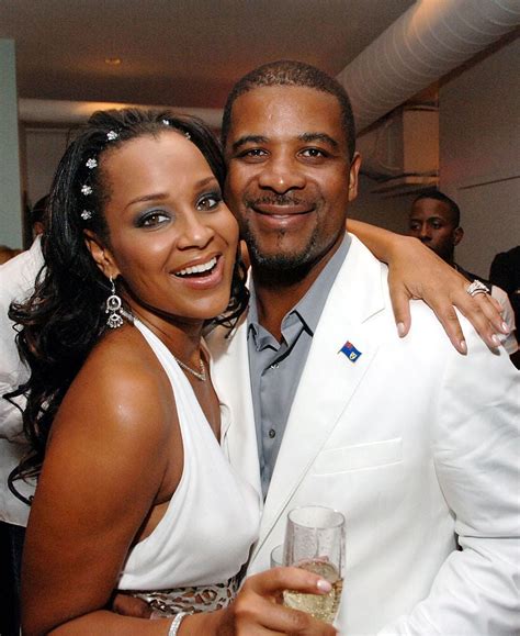 Why Actress Lisa Raye Is Pissed Off With Eddie Murphys Ex Wife Nicole