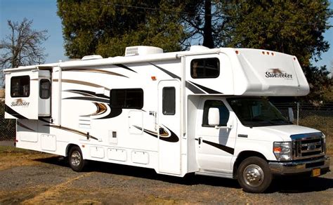 Distance highest rated most reviews. Group 6 Motorhome Rentals | Oregon Motorhome Rental Units