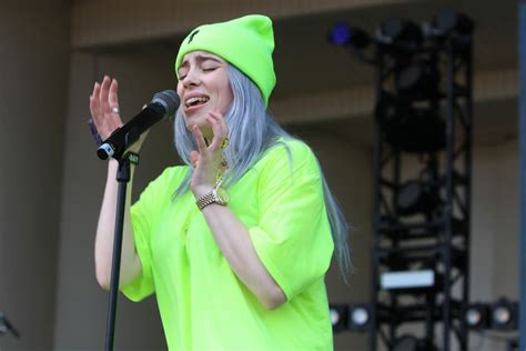 Billie Eilish Shares Touching New Single “come Out And Play” Stream