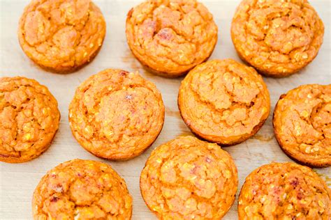 Pumpkin Spice Oatmeal Muffins Savvy Naturalista