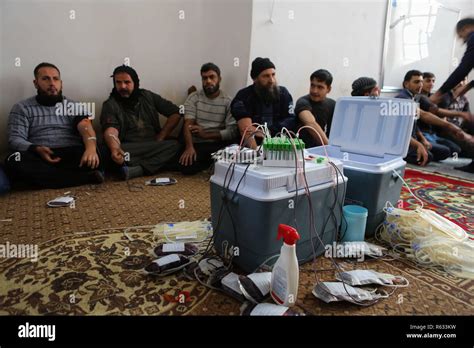 Blood shortages hi-res stock photography and images - Alamy