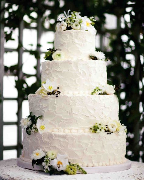 My very first wedding cake!! 39 Wedding Cakes That Prove Vanilla Isn't Boring | Martha ...