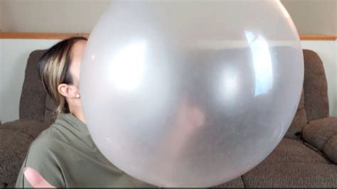 My Biggest Bubble Gum Bubbles Blowing 35 Pieces Of Super Bubble Youtube
