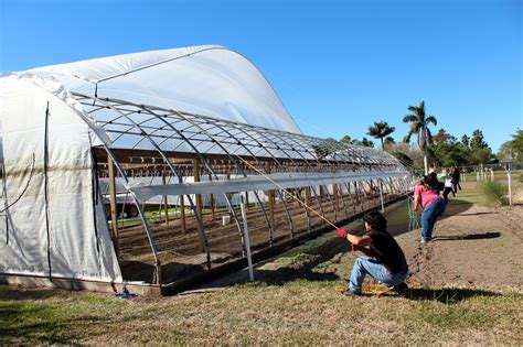 Farm an Organic Family Affair - VBR