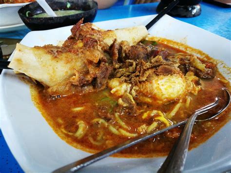 Kalau anda ingin mencari tempat makan best di melaka untuk lunch, anda bolehlah mencuba restoran nasi beriani haji tamby. 20 Tempat Makan Best Di Nilai - Saji.my