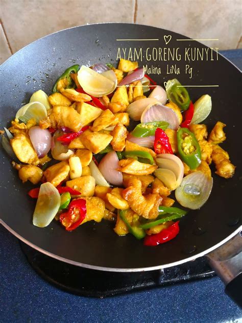 Resepi ayam goreng kunyit yang rangup di luar dan lembut di dalamnya. Ayam Goreng Kunyit - TERATAK MUTIARA KASIH