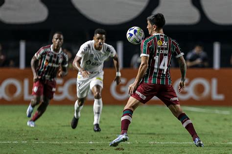 Fluminense Não Toma Conhecimento Vence Por 3 A 0 E Complica O Santos