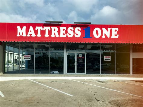 Its location on this page may change next time you visit. A Mattress Store Has Closed in Montrose | Swamplot