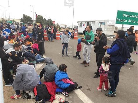 Tacna Migrantes Venezolanos Bloquean Carretera En Frontera Con Chile
