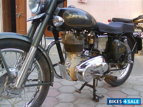 The 535cc motor is an upgraded version of the one found in the royal enfield lightning. Militray Green Royal Enfield Lightning 535 Picture 1 ...