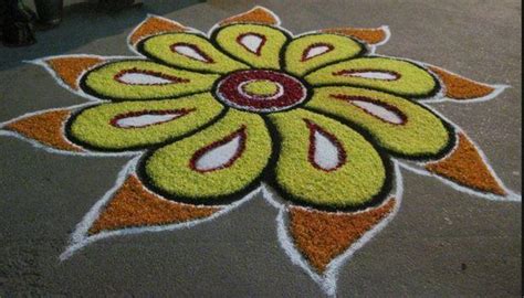 Simple rangoli designs images rangoli designs flower rangoli border designs rangoli designs diwali rangoli designs with dots kolam rangoli flower rangoli beautiful rangoli designs mehndi designs. 5 easy Rangoli designs for Diwali 2016 | SBS Your Language
