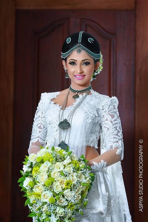 Sri Lankan Wedding Photo Srilanka Bridal Photo 2018 Sari Wedding