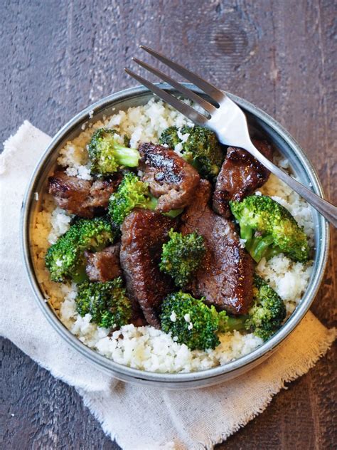 Whole 30 Beef And Broccoli With Cauliflower Rice The Travel Bite