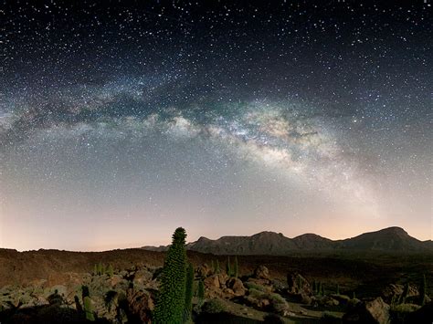 12 Of The Worlds Most Beautiful Spots To Stargaze