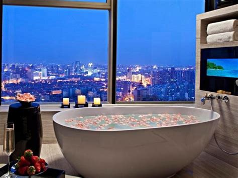 22 Sensual Valentines Day Ideas Romantic Bathroom And Tub Decorating