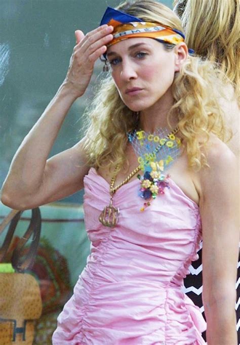 13 Tendencias Que Carrie Bradshaw Predijo Hace 13 Años Cut And Paste Blog De Moda