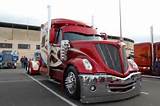 Photos of Tricked Out Semi Trucks