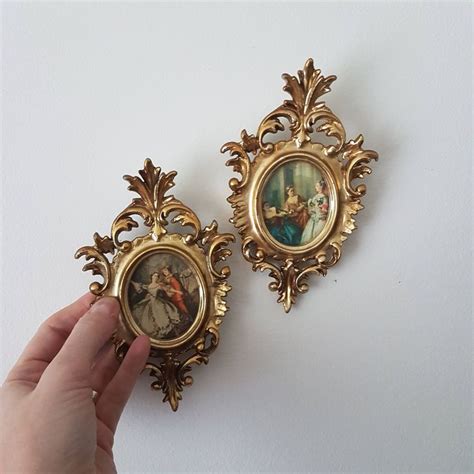2 Florentia Style Oval Frames Ornate Plastic Gold Gilt Gesso Style