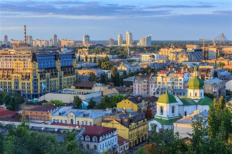 ウクライナ21 dnepropetrovsk maniacs 3guys1hammer ドニプロペトロウシクの狂人たち 少年3人は女性や子供、老人やホームレスなど身体的、社会的弱者のみを襲った。 壁紙、ウクライナ、住宅、キエフ、都市、ダウンロード、写真