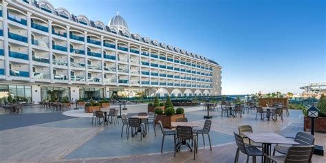 It is located on turkey's southwest coast. Hotel Adalya Elite Lara Resort 5* Antalya - Kundu Turcia