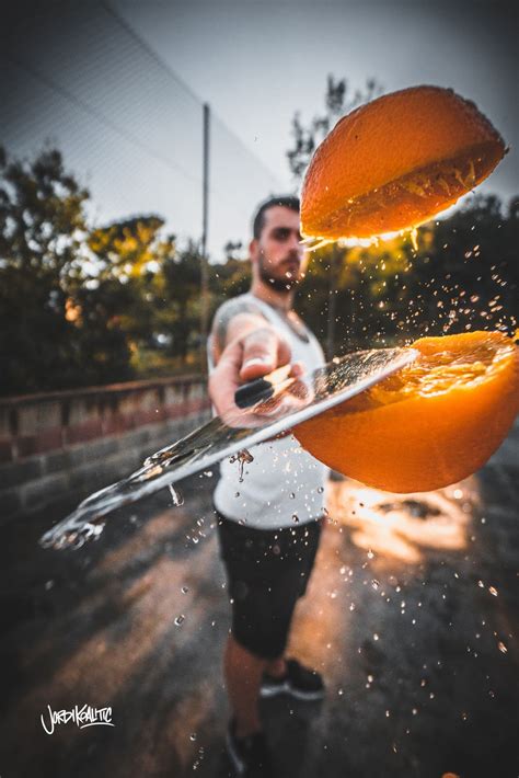 This Photographer Uses Clever Tricks For Extraordinary Photos In 2020