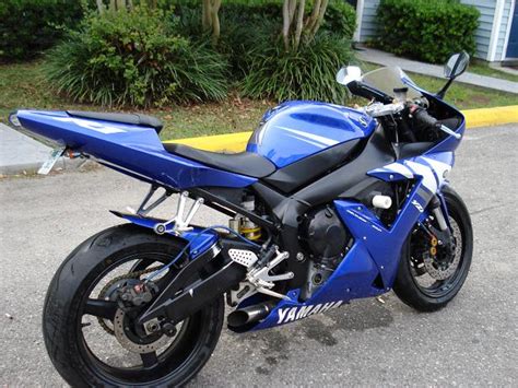 The yamaha r1 is a track bike to demolish rivals and wring the rider's adrenal glands dry. FS: 2002 Yamaha R1 - PerformanceTrucks.net Forums