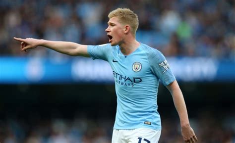 Lebt kevin de bruyne alleine, hat er eine freundin / frau? Adventskalender Törchen 12 - Kevin de Bruyne im Porträt