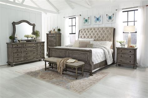 Browse our great prices & discounts on the best clearance/closeout bedroom collections. CARDEN 5 PIECE QUEEN BEDROOM GROUP | Badcock &more