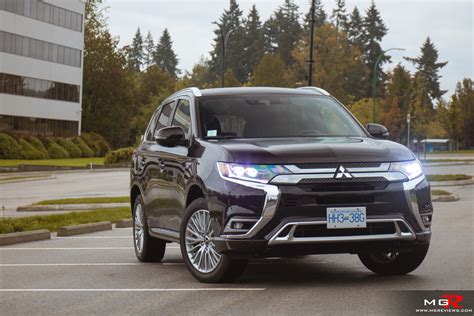 Review 2019 Mitsubishi Outlander Phev Mgreviews