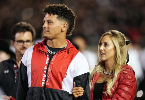 Meet Patrick Mahomes Wife Brittany And Their Kids Ahead Of Super Bowl