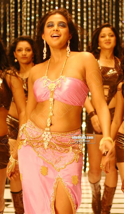 HOT INDIAN ACTRESS BLOG Spicy Masala Hot Actress Priyamani Hot Photo